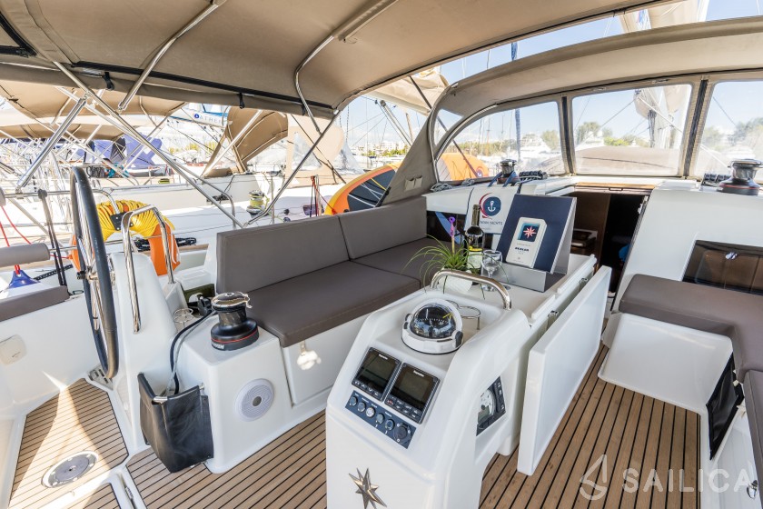 Sun Odyssey 490 - Yacht Charter Sailica