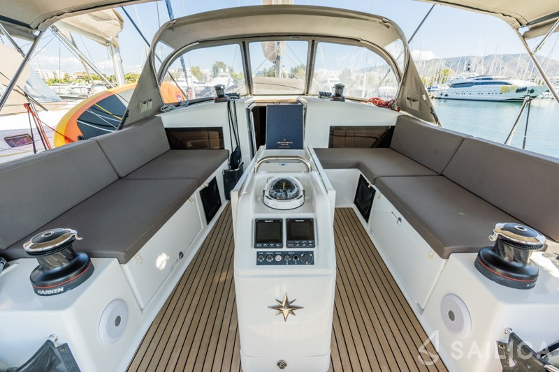 Sun Odyssey 490 - Yacht Charter Sailica