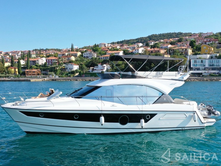 Monte Carlo 52 - Yacht Charter Sailica