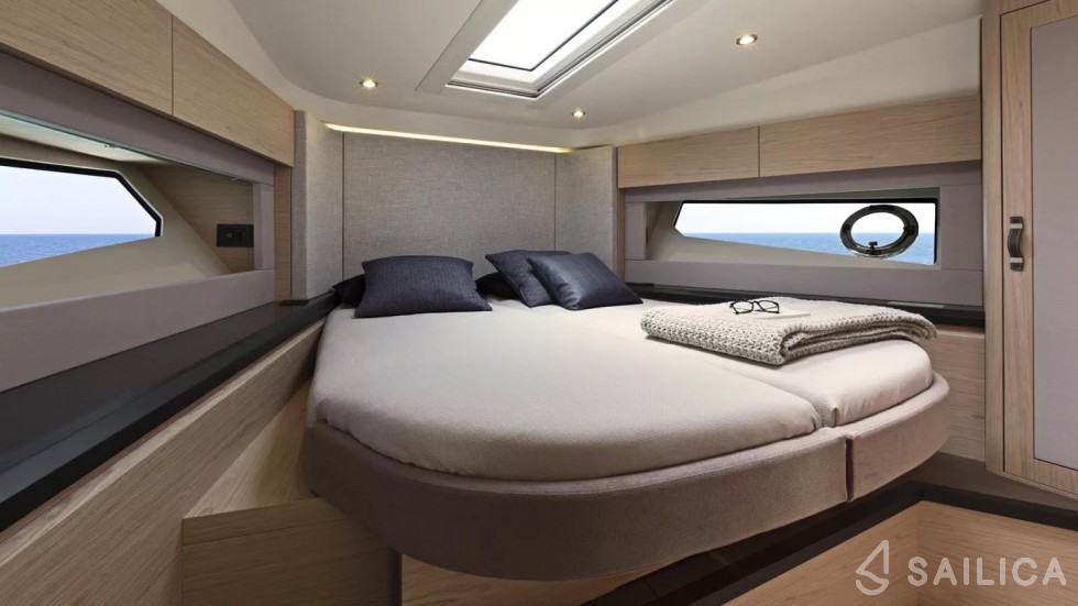 Monte Carlo 52 - Yacht Charter Sailica