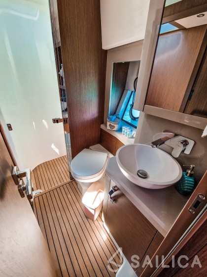 Monte Carlo 52 - Yacht Charter Sailica