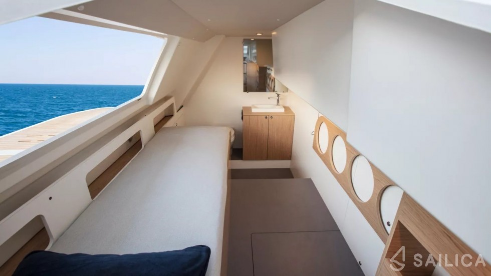 Monte Carlo 52 - Yacht Charter Sailica