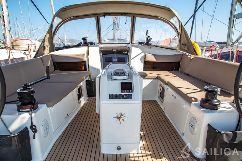 Sun Odyssey 490 - Yacht Charter Sailica