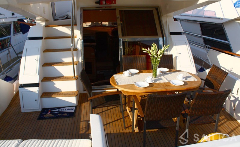 Johnson 56 - Yacht Charter Sailica