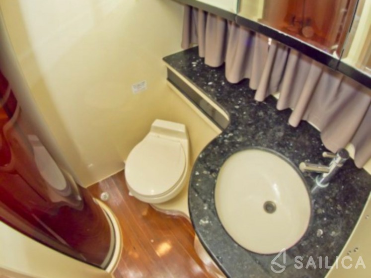 Johnson 56 - Yacht Charter Sailica