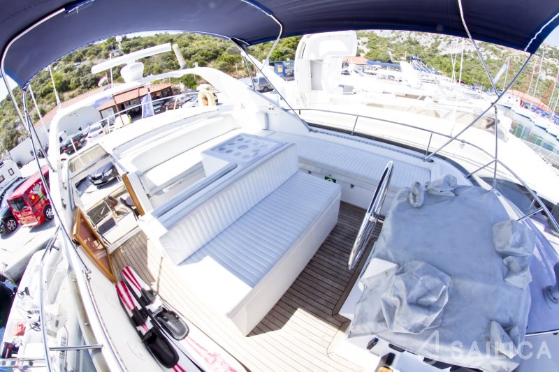 Yaretti 1910 - Yacht Charter Sailica
