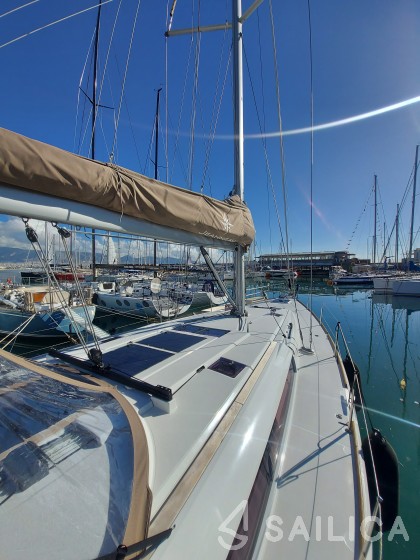 Sun Odyssey 519 - Yacht Charter Sailica