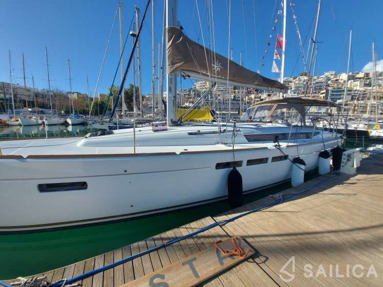 Sun Odyssey 519 - Yacht Charter Sailica