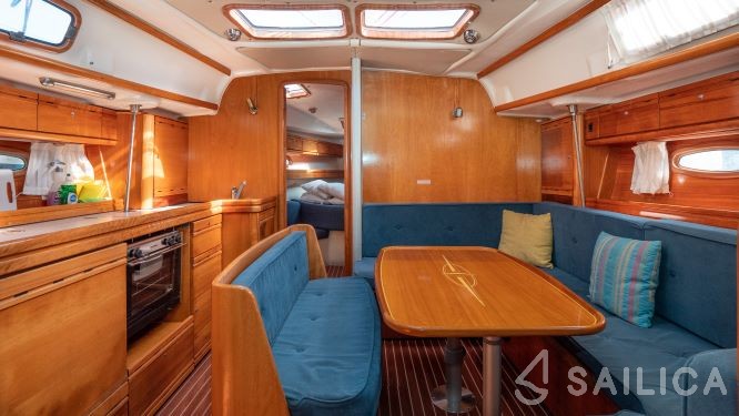 Bavaria C38 - Yacht Charter Sailica