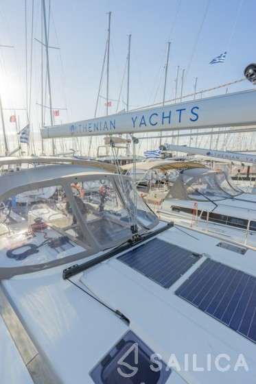 Sun Odyssey 519 - Yacht Charter Sailica