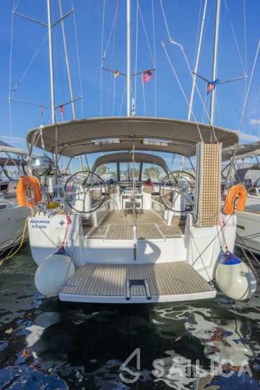 Sun Odyssey 519 - Yacht Charter Sailica