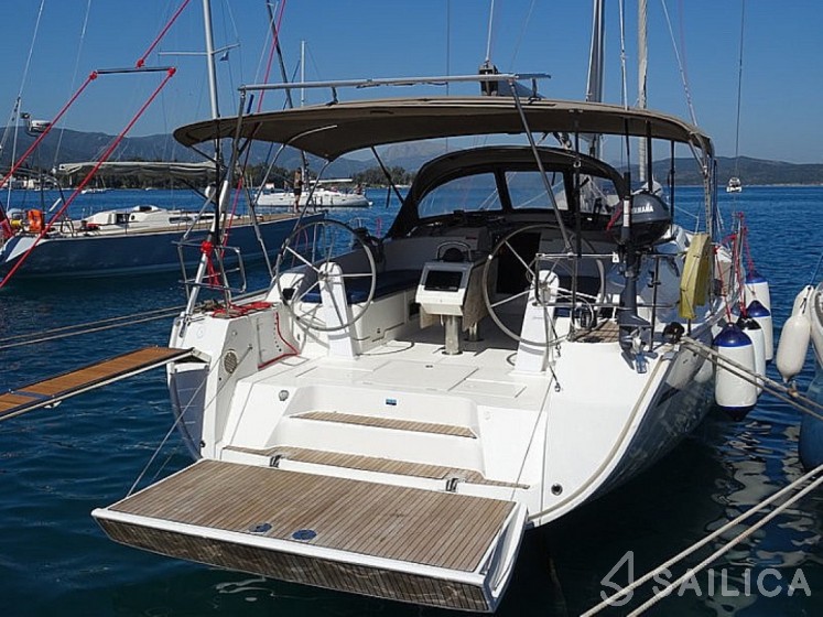 Bavaria 46 Cruiser - Yacht Charter Sailica
