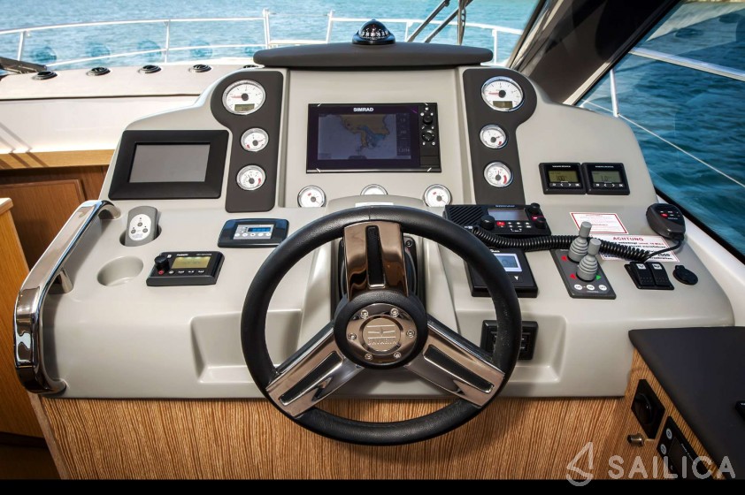 Bavaria Virtess 420 Fly - Yacht Charter Sailica