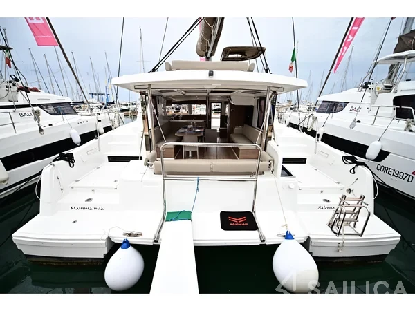 Bali 4.2 - Yacht Charter Sailica
