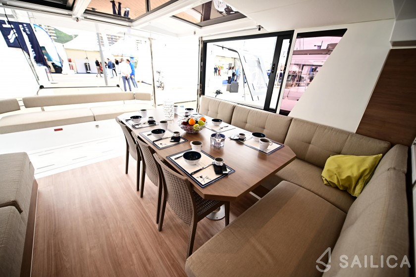 Bali 4.6 - Yacht Charter Sailica