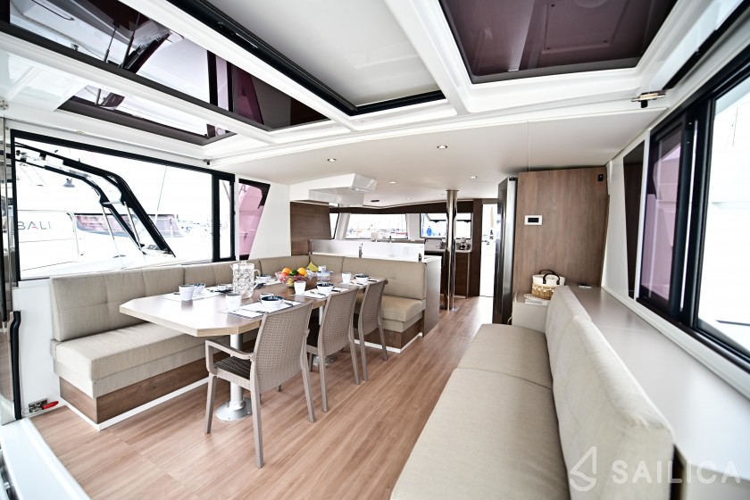 Bali 4.6 - Yacht Charter Sailica