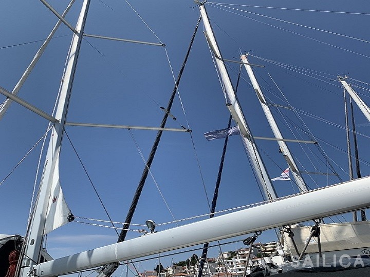 Oceanis 46.1 - Yacht Charter Sailica