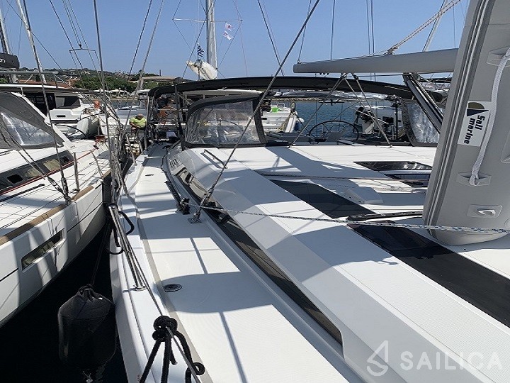Oceanis 46.1 - Yacht Charter Sailica