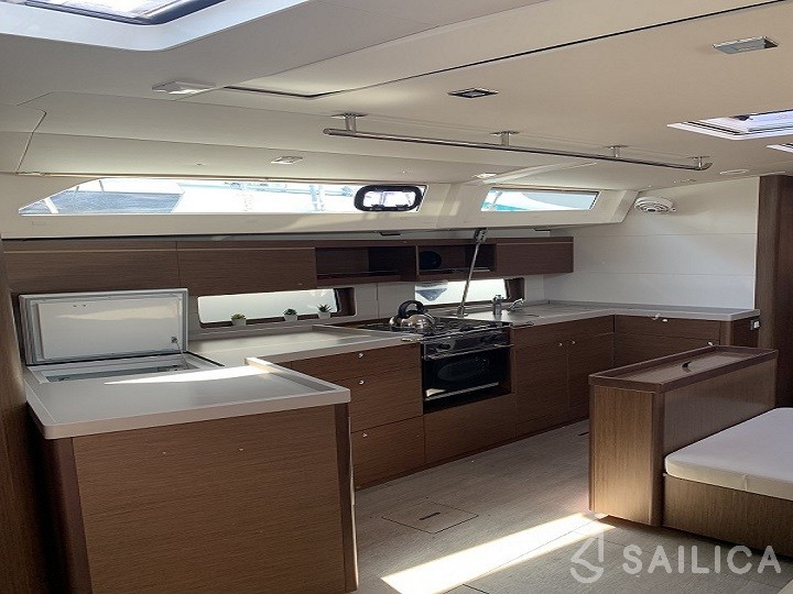 Oceanis 46.1 - Yacht Charter Sailica