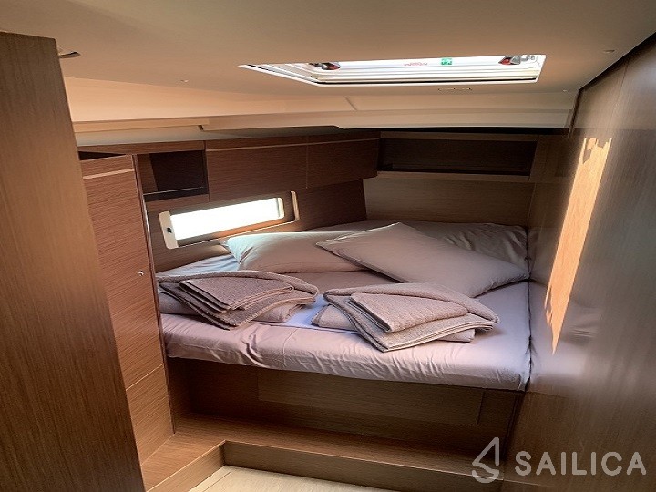 Oceanis 46.1 - Yacht Charter Sailica
