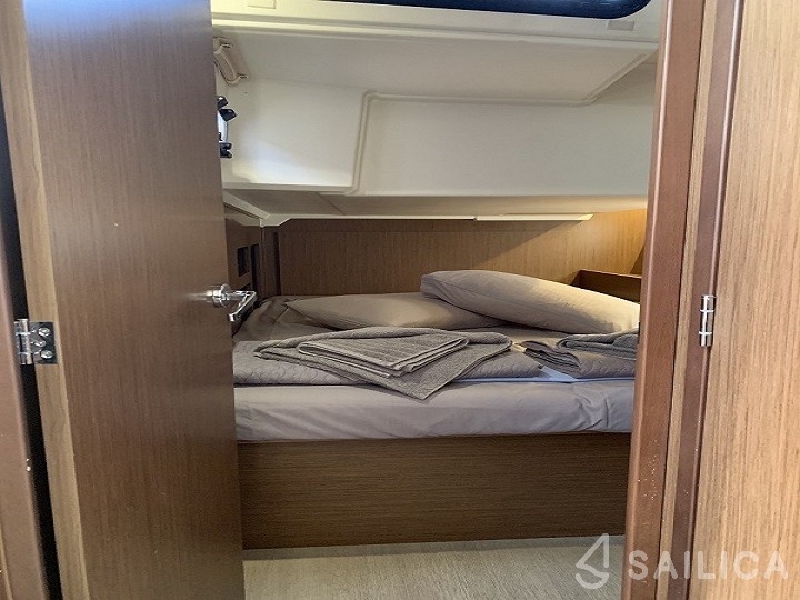 Oceanis 46.1 - Yacht Charter Sailica