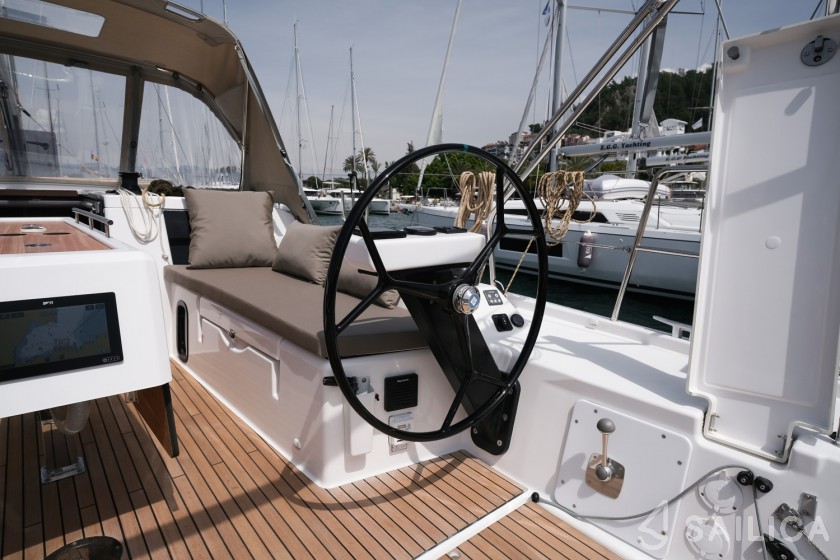 Dufour 390 - Yacht Charter Sailica