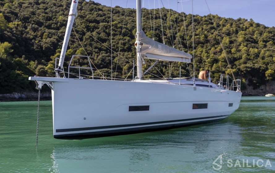 Dufour 390 - Yacht Charter Sailica