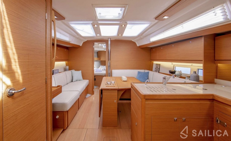 Dufour 390 - Yacht Charter Sailica