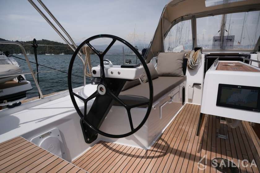 Dufour 390 - Yacht Charter Sailica