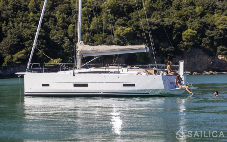 Dufour 390 - Yacht Charter Sailica