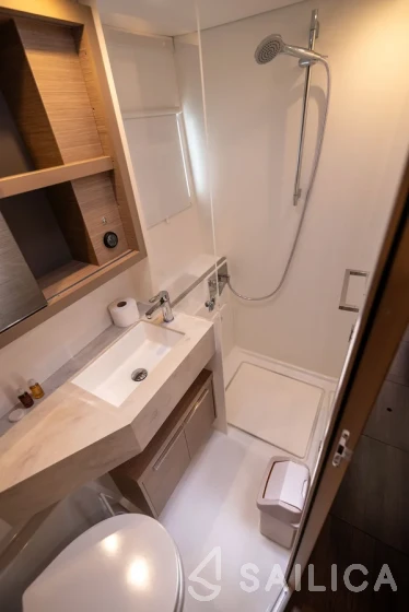 Lagoon 46  - Yacht Charter Sailica