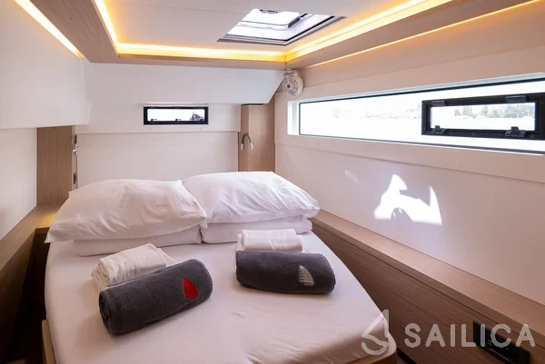 Lagoon 46  - Yacht Charter Sailica
