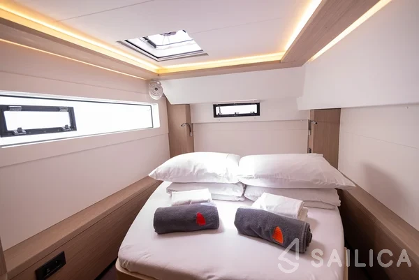 Lagoon 46  - Yacht Charter Sailica