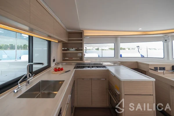 Lagoon 46  - Yacht Charter Sailica