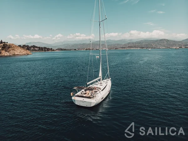 Bavaria C45 Style - Yacht Charter Sailica