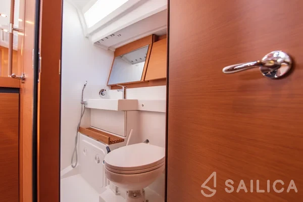 Sun Odyssey 440 - Yacht Charter Sailica