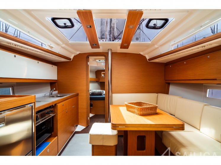 Dufour 390 Grand Large - Yacht Charter Sailica