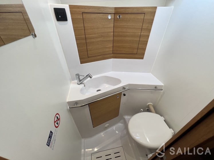 Elan Impression 45.1 - Yacht Charter Sailica