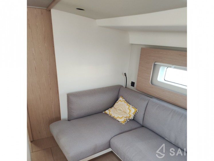 First 53 - Yacht Charter Sailica