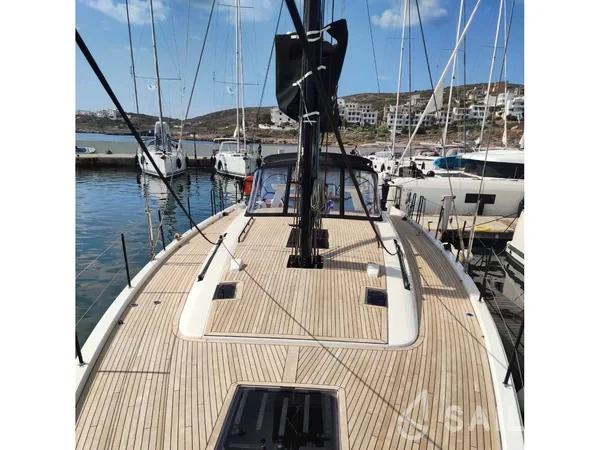 First 53 - Yacht Charter Sailica