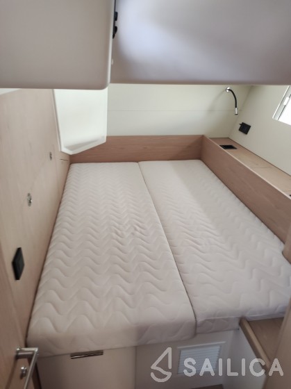 First 53 - Yacht Charter Sailica
