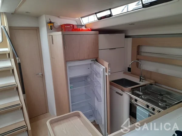 First 53 - Yacht Charter Sailica