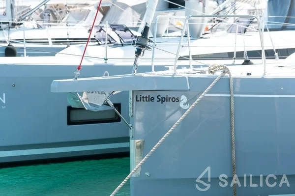 Oceanis 40.1 - Yacht Charter Sailica