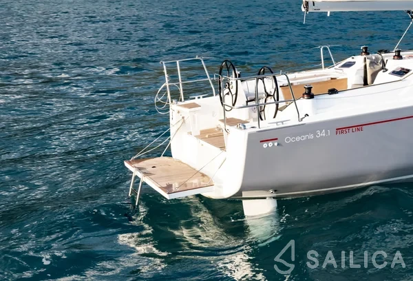 Oceanis 34.1 - Yacht Charter Sailica