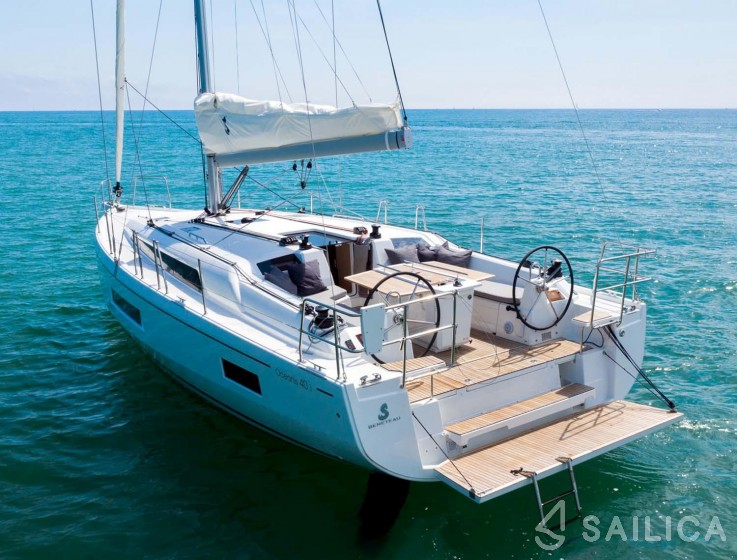Oceanis 40.1 - Yacht Charter Sailica