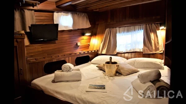 Gulet - Yacht Charter Sailica