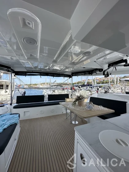 Lagoon 46  - Yacht Charter Sailica