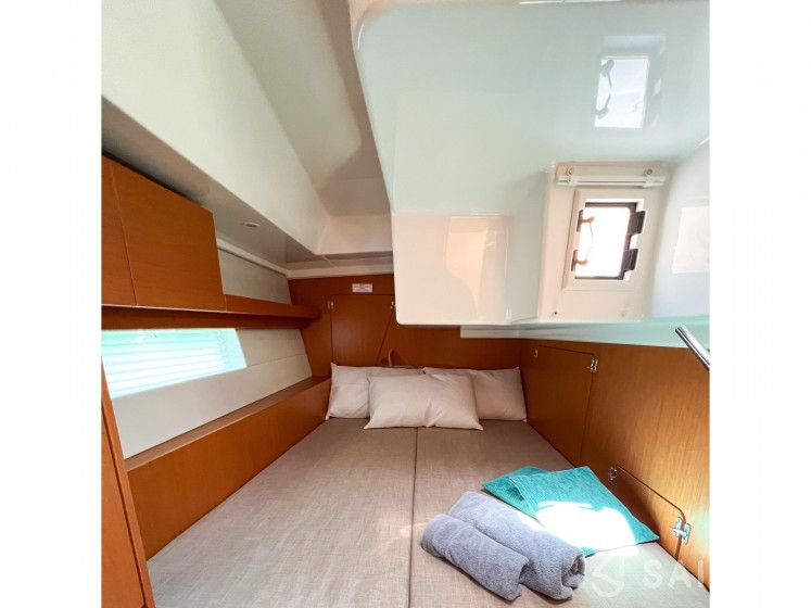 Bavaria C45 - Yacht Charter Sailica