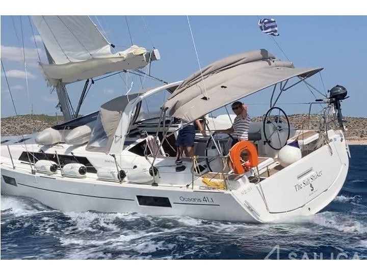 Oceanis 41.1 - Yacht Charter Sailica