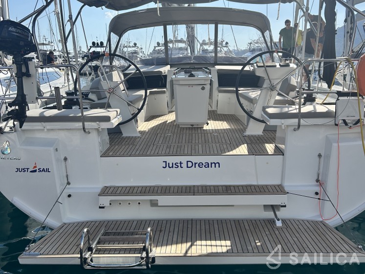Oceanis 46.1 - Yacht Charter Sailica